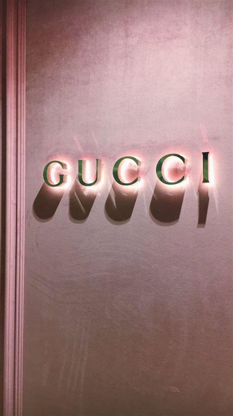 gucci lock screen wallpaper|gucci aesthetic wallpaper.